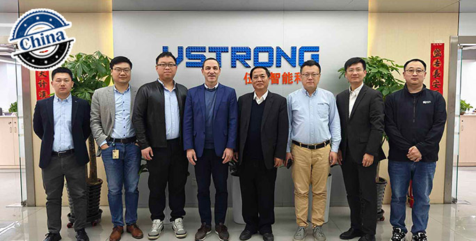 SIEMENS AG besucht VSTRONG